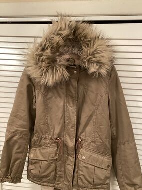 Taupe Faux-Fur Hooded Military Style or cargo Size 6